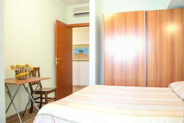 Reggio Central House Low Cost Per 4 Reggio Calabria Exterior photo